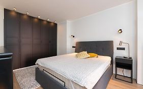 Hilltop Apartments - Ilmarine District